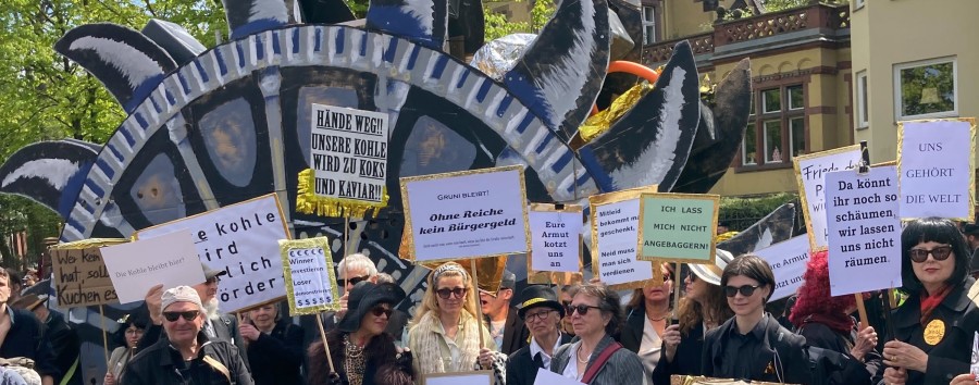 „Terminlich bereits eingebunden“: Wegner kommt wieder nicht zu Mai-Demo nach Berlin-Grunewald