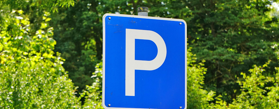 Nachts auf den Supermarktparkplatz? Die meisten Berliner Einzelhändler wollen ihre Flächen nicht zur Verfügung stellen