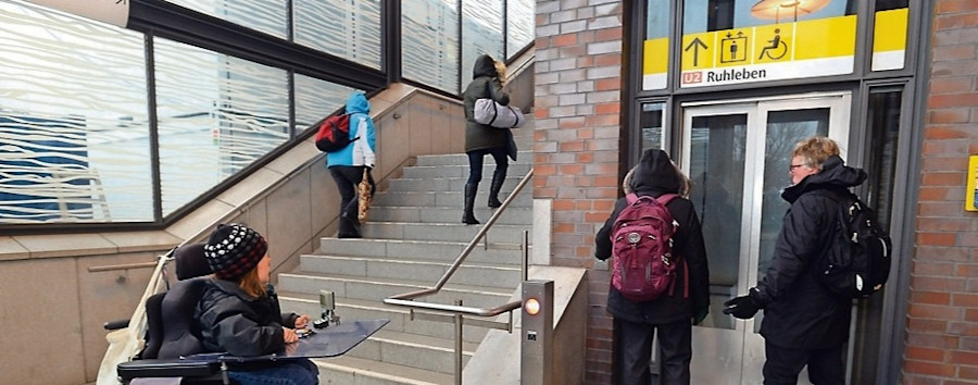 Fehlende Barrierefreiheit: 46 S- und U-Bahnhöfe ohne Fahrstuhl