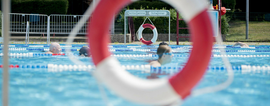 Nur noch vier Einrichtungen fehlen: Fast alle Berliner Freibäder haben Expresskassen eingerichtet