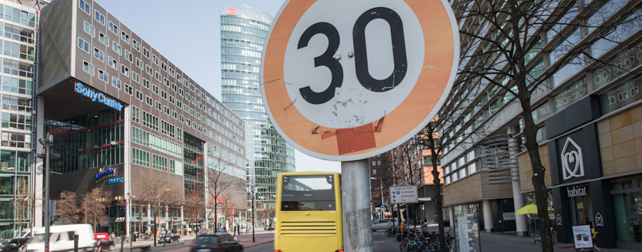 Bessere Luft: Auf 25 Berliner Straßen kann wieder Tempo 50 kommen