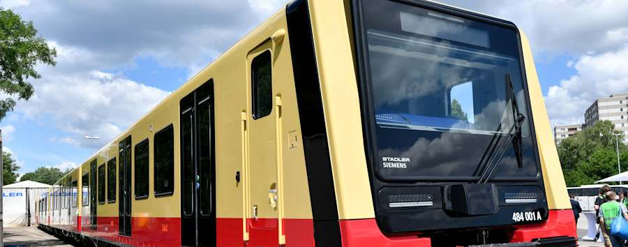 Die nächste S-Bahn-Krise droht in Berlin: Betrieb mit neuen Fahrzeugen muss wieder verschoben werden