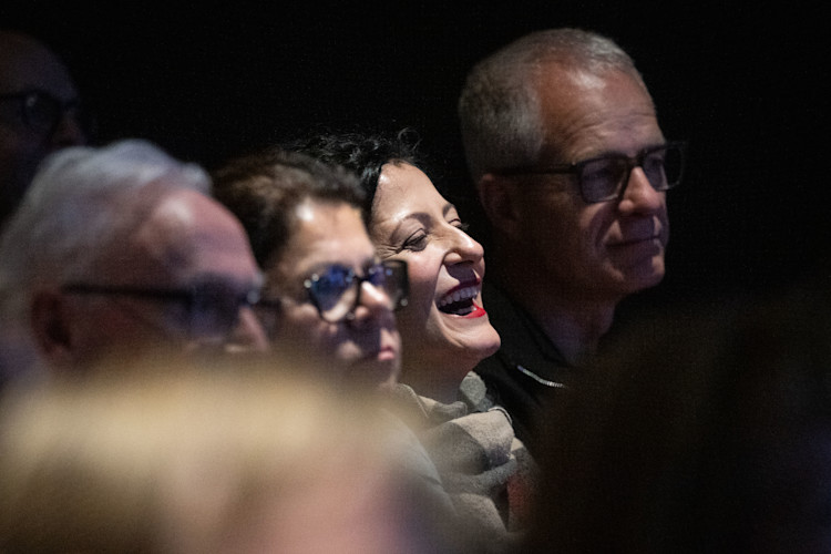 Sozialsenatorin Cansel Kiziltepe saß auch im Publikum