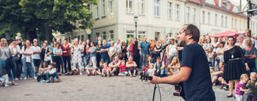 Ungenehmigtes Musizieren: Polizei löst Konzert von Berliner Rockband „Lost Idols“ bei Fête de la Musique auf