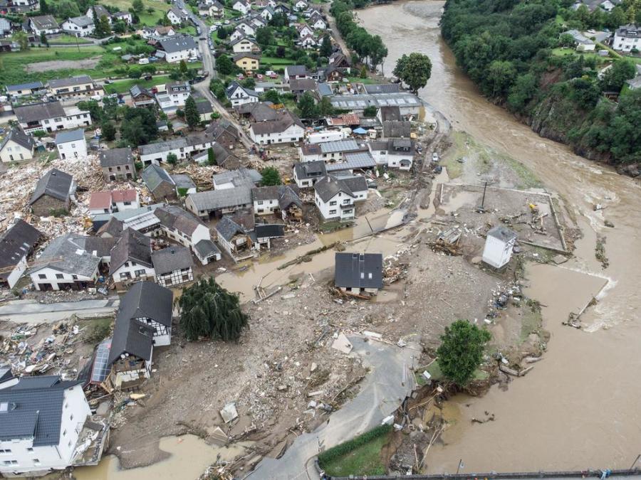 Überschwemmungen in Schuld