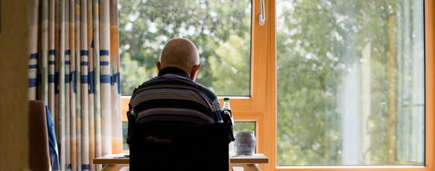 Senat streitet um Maskenpflicht in Pflegeheimen