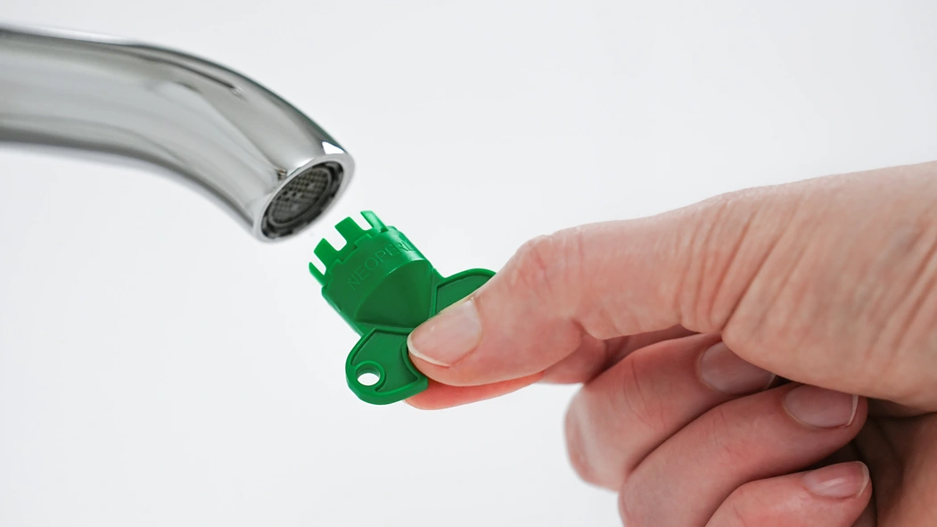 CACHÉ Retirer le régulateur de jet : comment faire