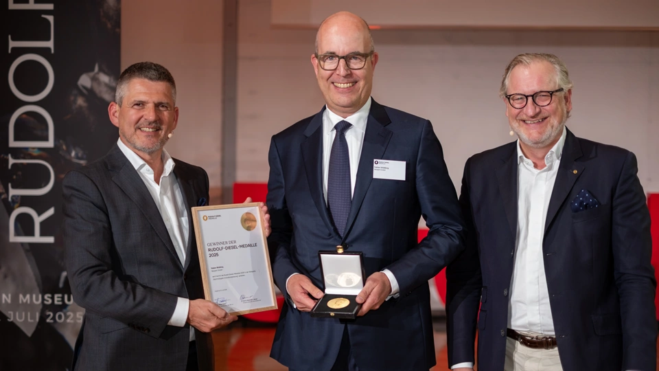 Fabian Wildfang wins the Rudolf Diesel medal for sustainable innovation