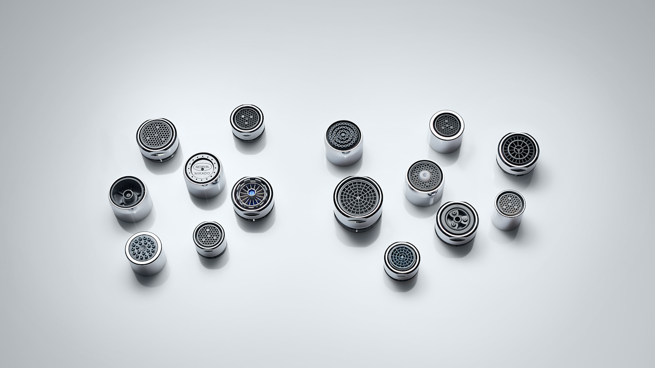 Faucet aerators