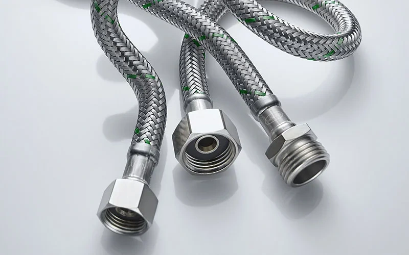 Ampia gamma di flessibili anti-attorcigliamento e antivibranti: FLEXCORE GREEN