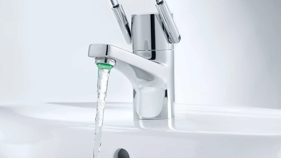 Faucet aerator colorcoding system for hygiene applications