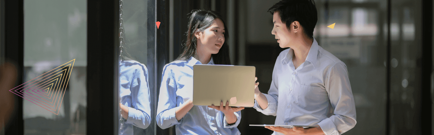 What Is an Online Forum? (Definition) | Mighty Networks