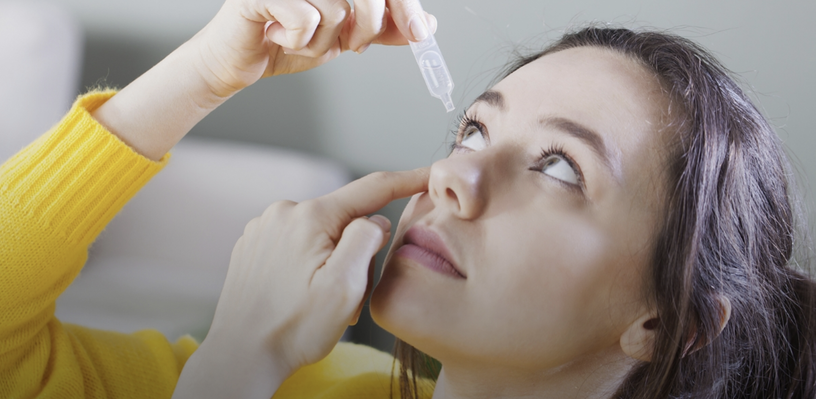 アメリカの製薬会社、老眼を改善する目薬「VIZZ」がFDAに承認されたと発表 | 知財図鑑