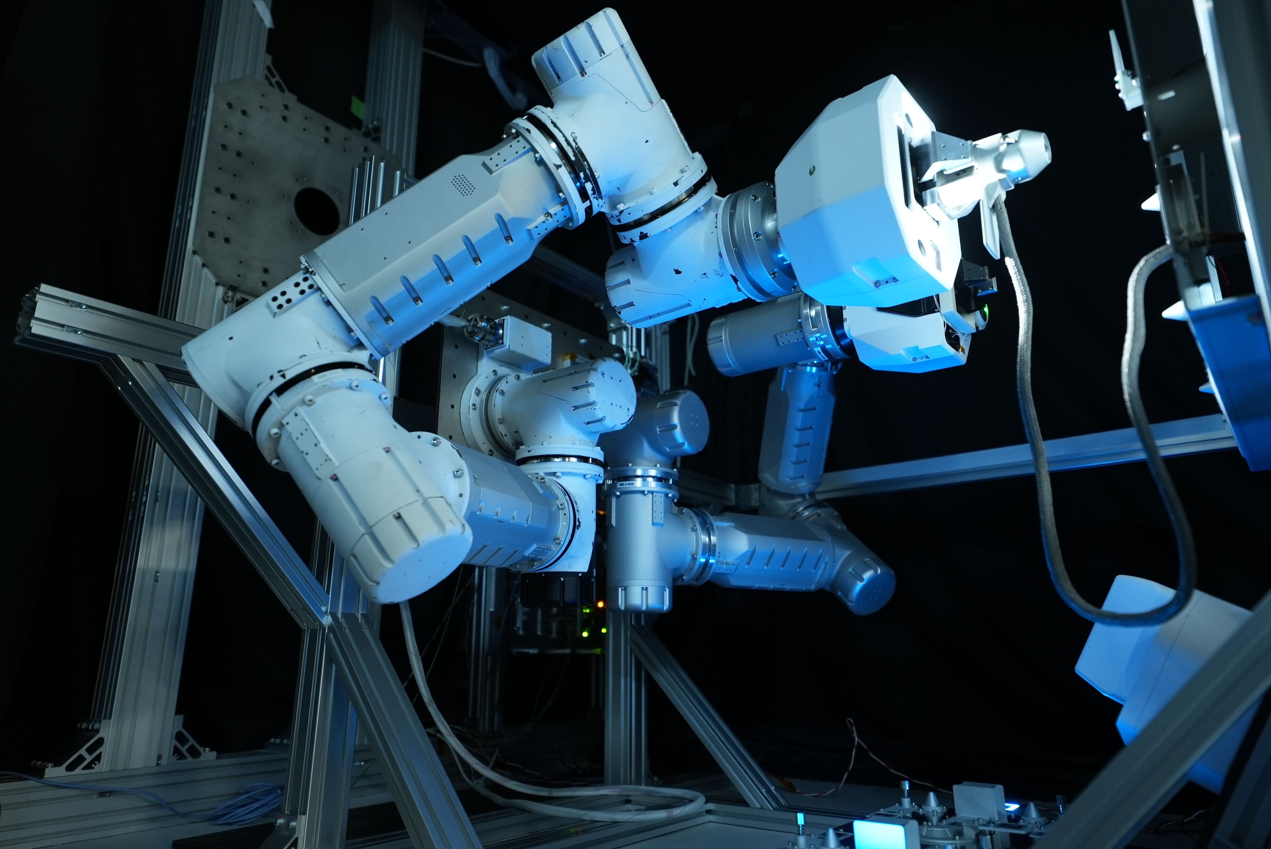 GITAIがNASA、米国民間宇宙企業Nanoracks社と共同でISS船外での宇宙ロボット技術実証を発表