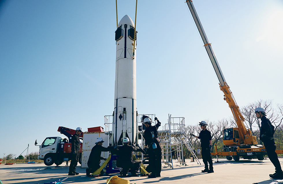 Honda初のロケット実験成功、再使用型ロケット開発に前進
