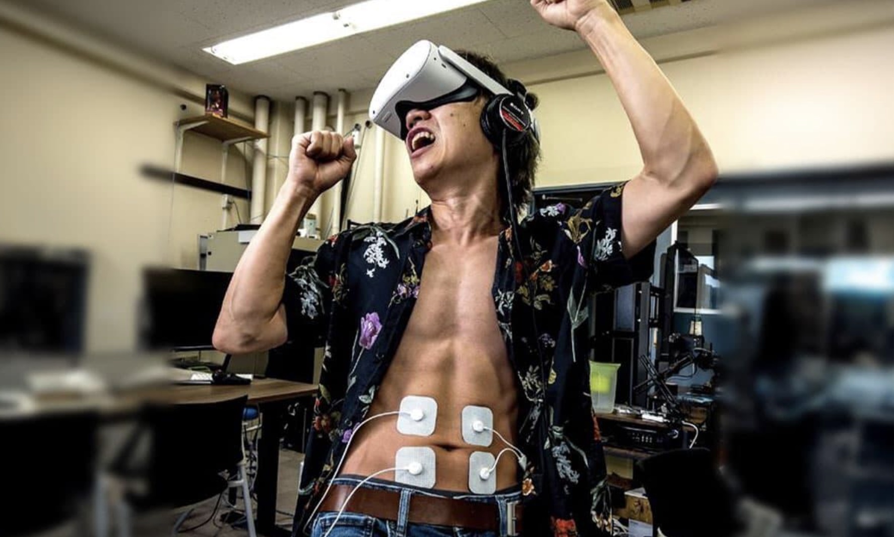 筑波大学、音を出さず重低音を体感できる静音型EMSサブウーファーを開発