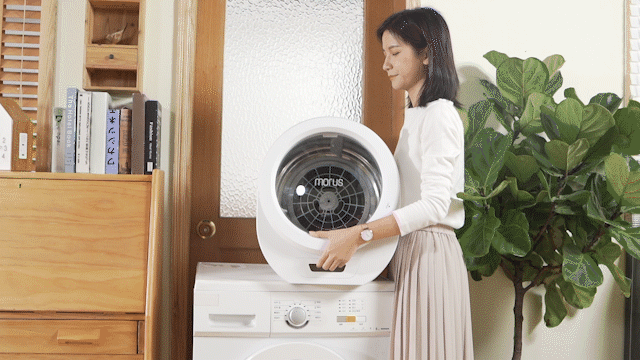 スタニングルアー 【美品】衣類乾燥機 1.5kg 小型乾燥機 工事不要