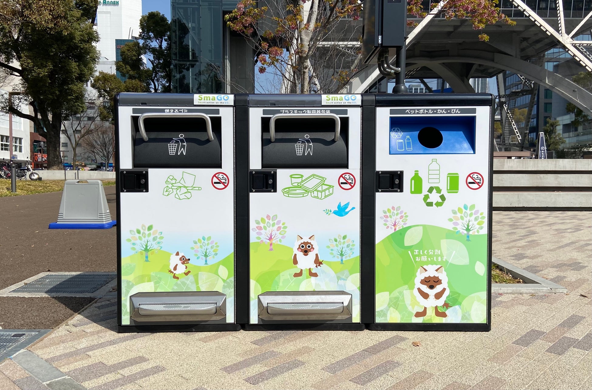 東海初、IoTゴミ箱「SmaGO」を名古屋・栄 Hisayaodori Park にて運用開始