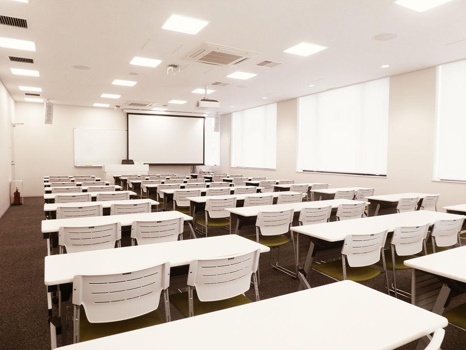 関西大学梅田キャンパス 701教室