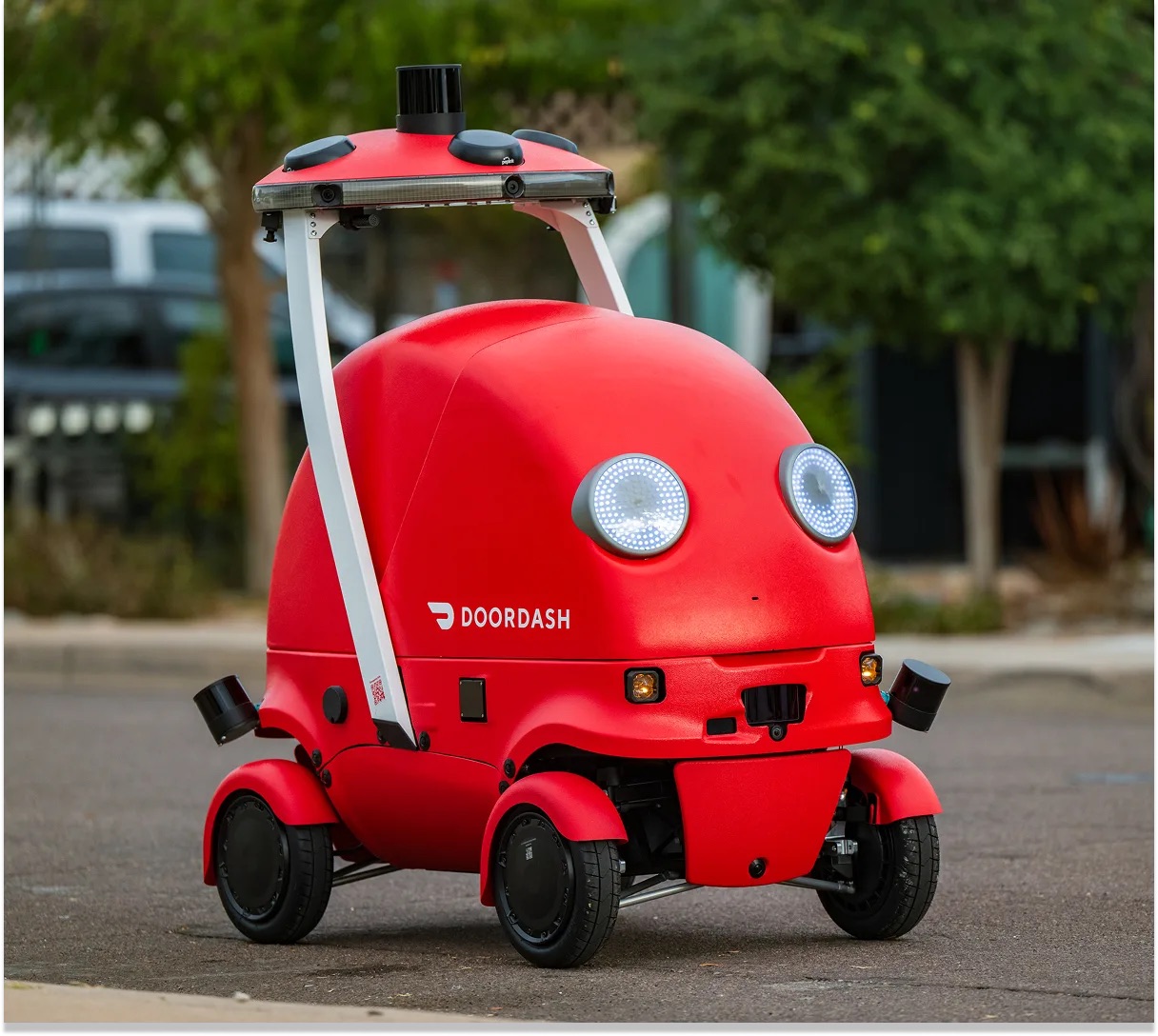 DoorDash、玄関先まで届けてくれる地域密着型の自律配達ロボット「Dot」を発表