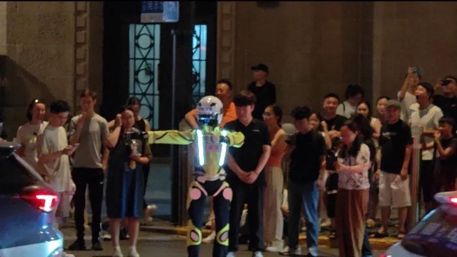 robot