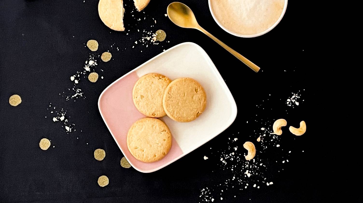 Image du produit avec cookies et noix de cajou