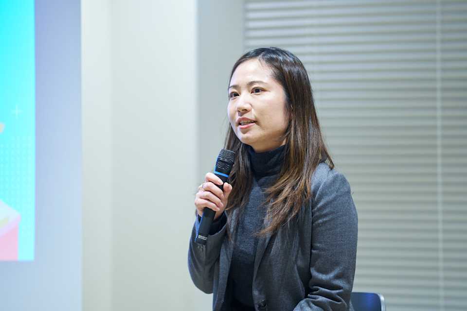 クラウドワークス マーケティング本部 マーケティング部 マネージャー 野村⾐⾥⼦氏