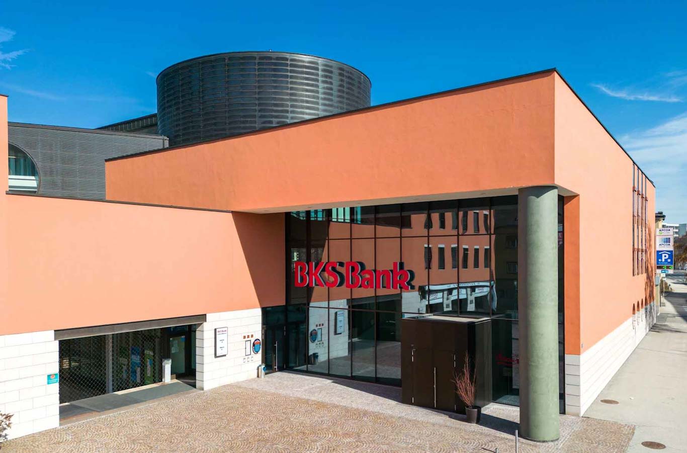 Bild von BKS Bank Zentrale Bild von BKS Bank Zentrale