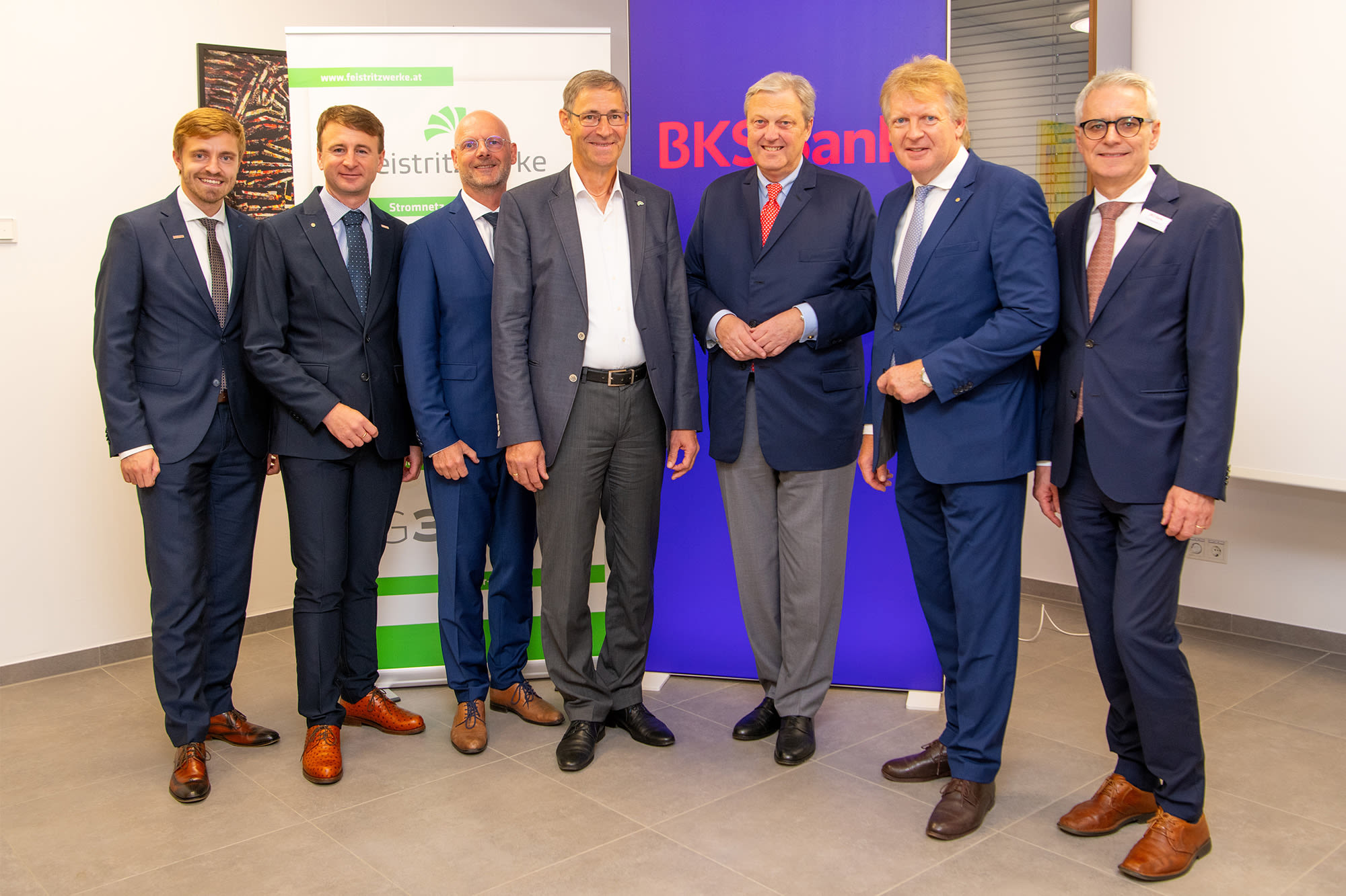 BKS Bank und Feistritzwerke luden zu Expertentalk Zukunft sichern ein - Vorstandsvorsitzender Nikolaus Juhasz und Experten der BKS Bank mit Geschäftsführer der Feistritzwerke 