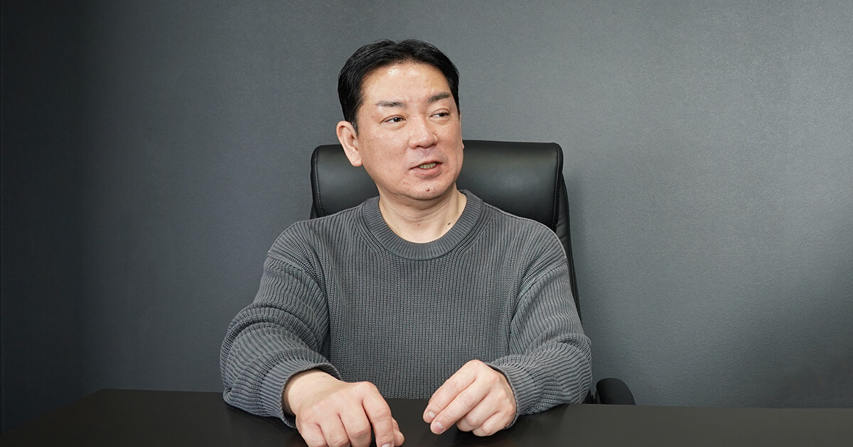 写真：山本が話している様子