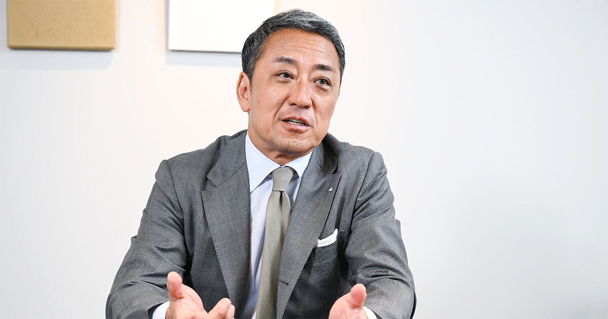 株式会社リヴィジョン 代表取締役 富永光太郎 さま