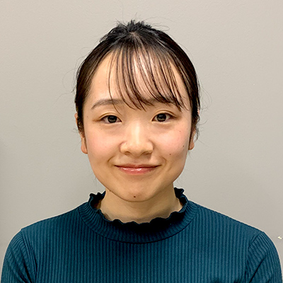 プロフィールアイコン（写真）：ディレクター　佐藤