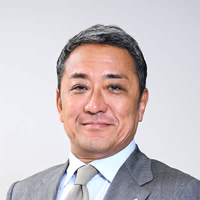 プロフィールアイコン(写真):代表取締役(株式会社リヴィジョン) 富永 光太郎様