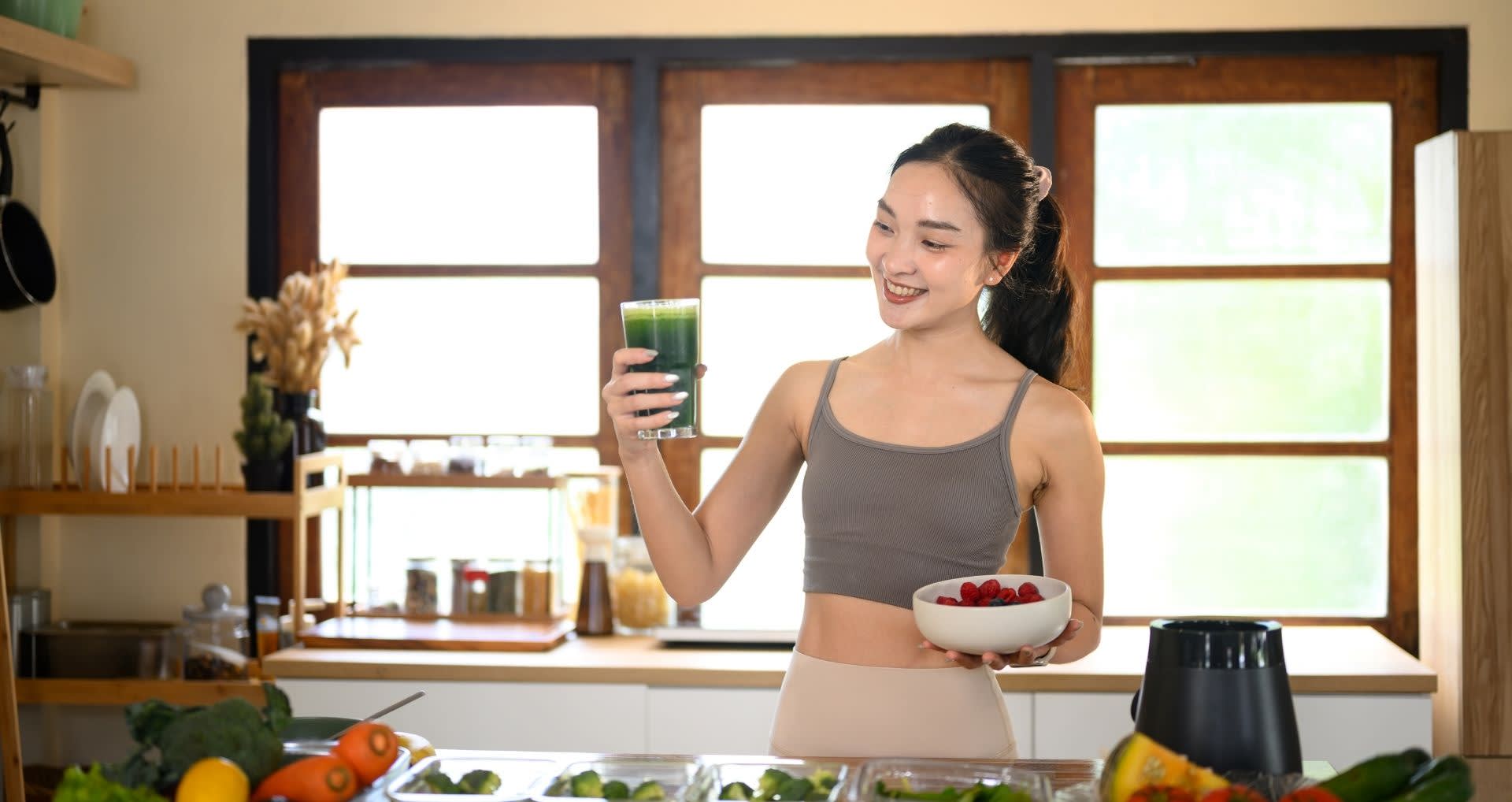 woman_smoothie_banner