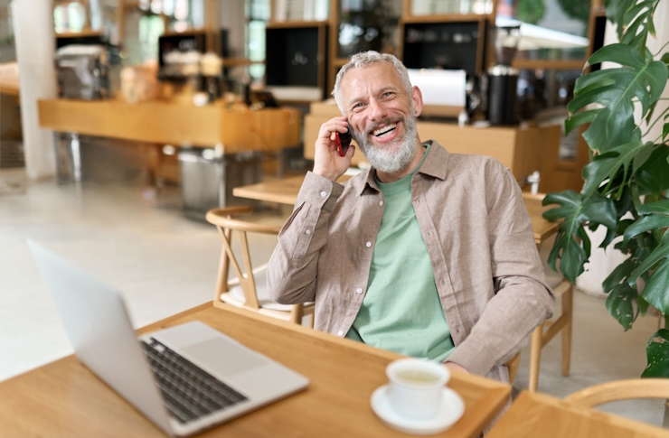 the-comprehensive-guide-to-choosing-the-perfect-cell-phone-plan-for-seniors