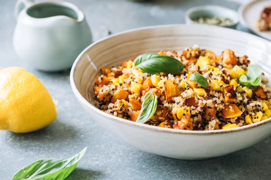 AW204 (photo of low carb, low fat meal with vegetables and grains)
