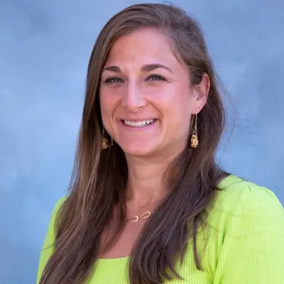 Lauren Spivack Updated Headshot