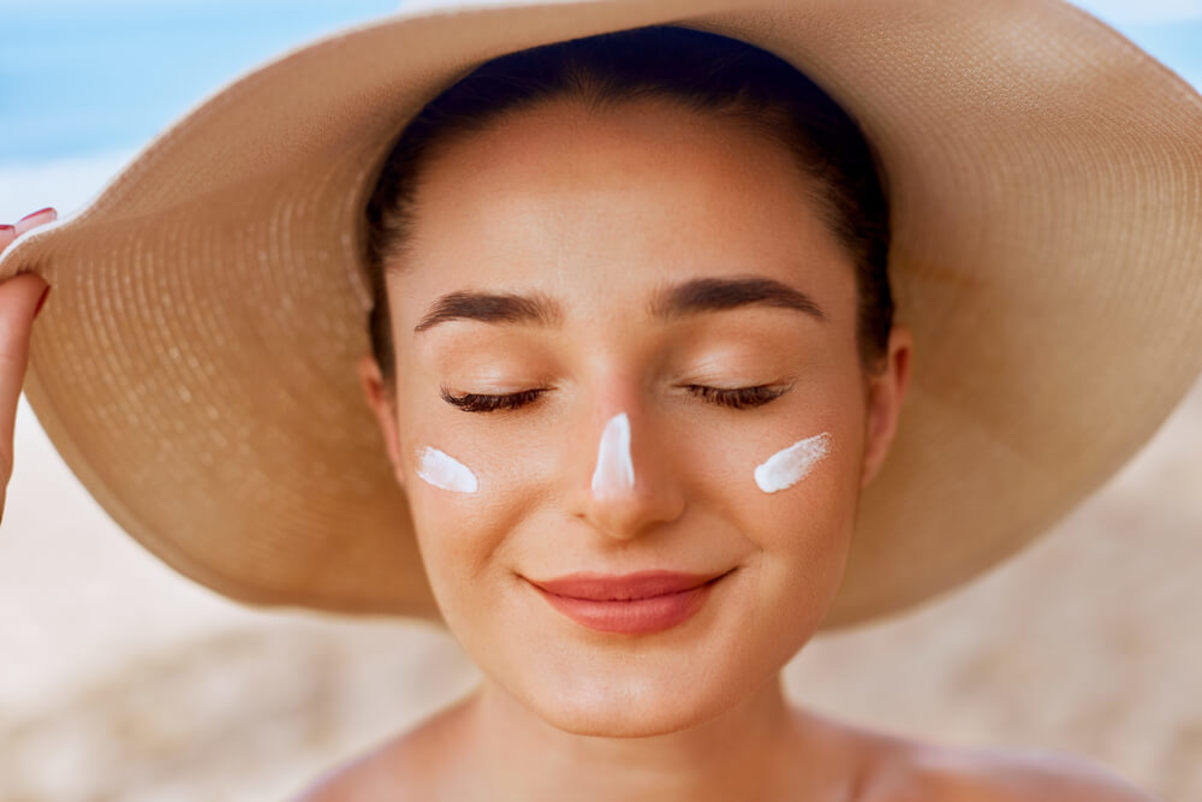 How to read a sunscreen label like a dermatology provider Curology