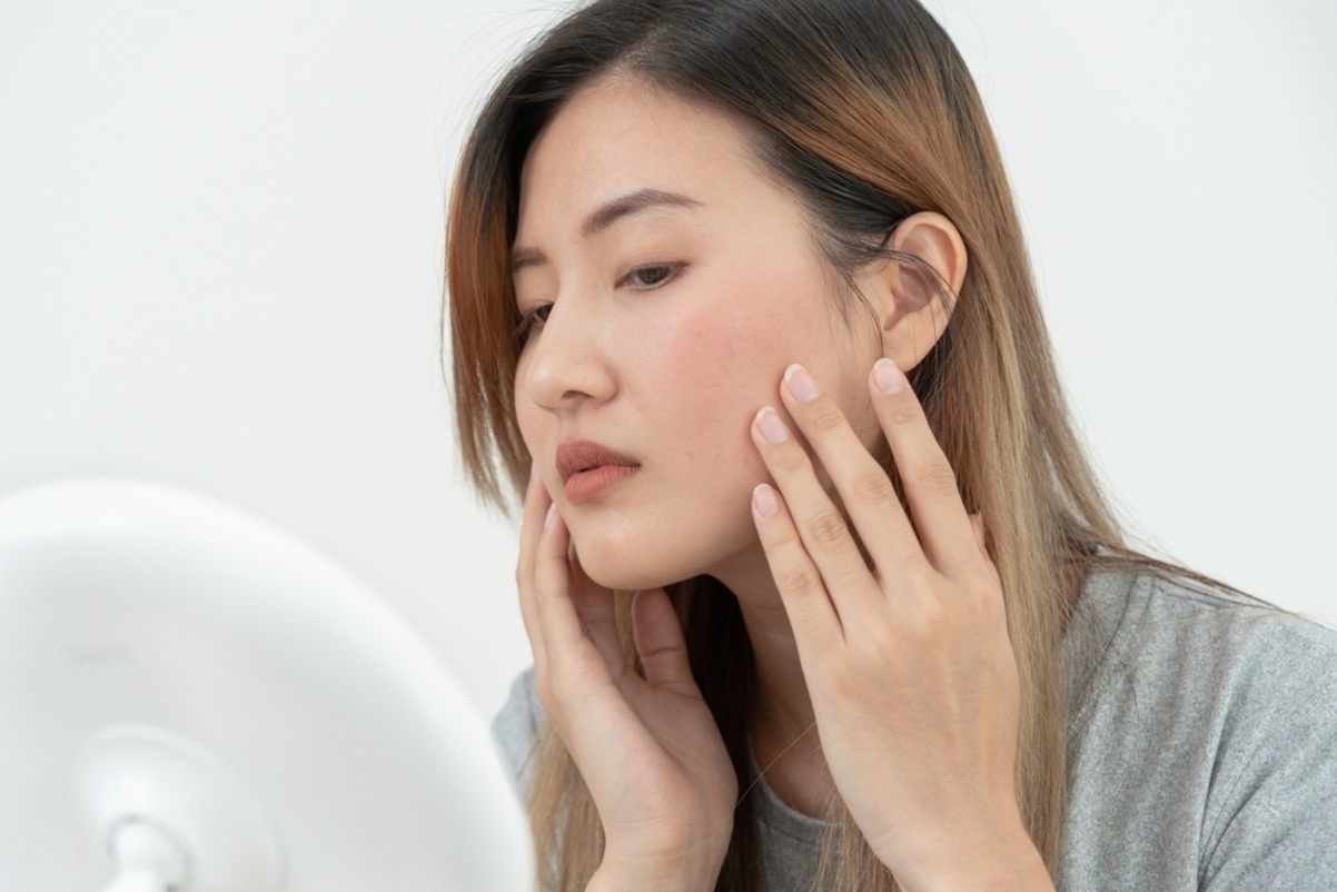 Woman with sensitive skin