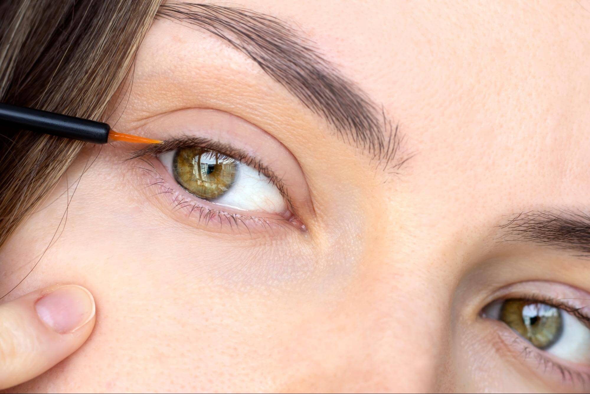 Do Lash Serums Work? Experts Explain | Curology