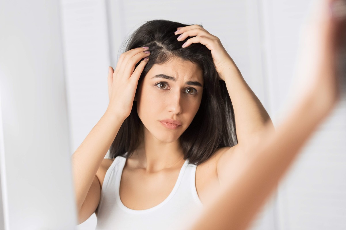 Seborrheic dermatitis? What to know about this condition | Curology