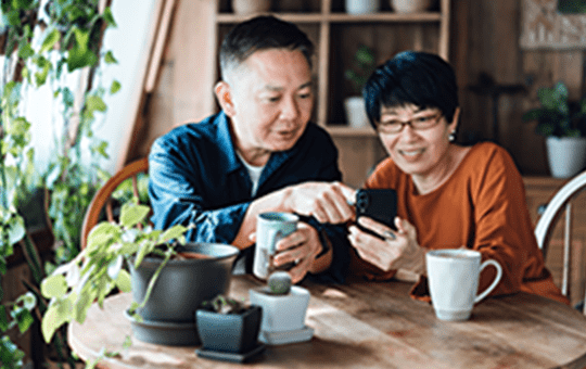 A couple buying insurance