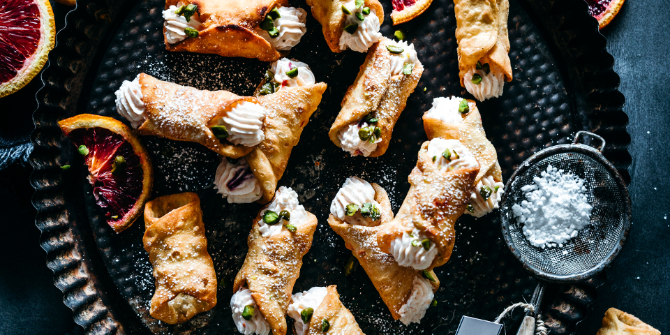 Cannoli mit Campari-Blutorangen-Ricottacreme