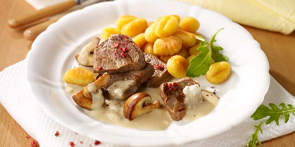 Rinderfiletspitzen in Gorgonzola-Steinpilzsauce