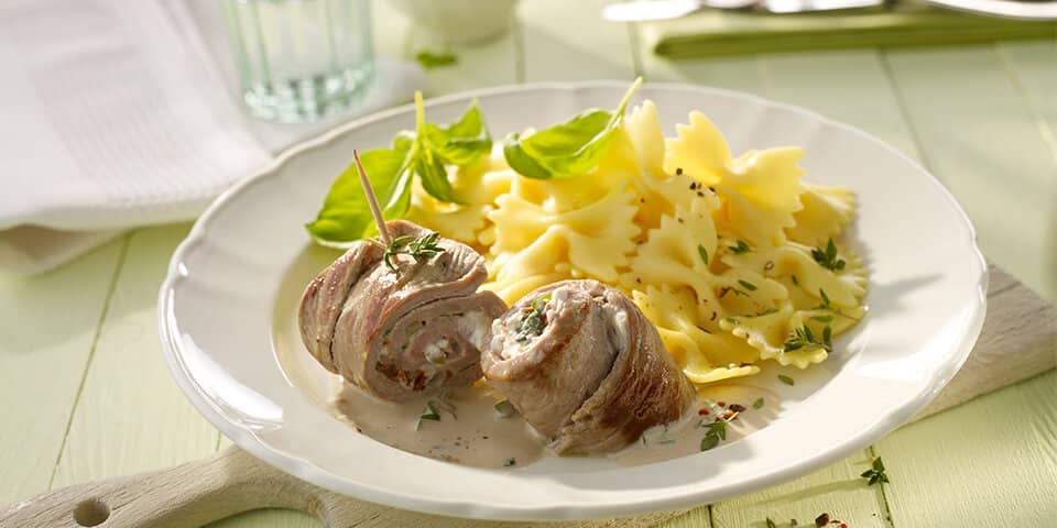 Farfalle mit Ricotta-Kalbsröllchen