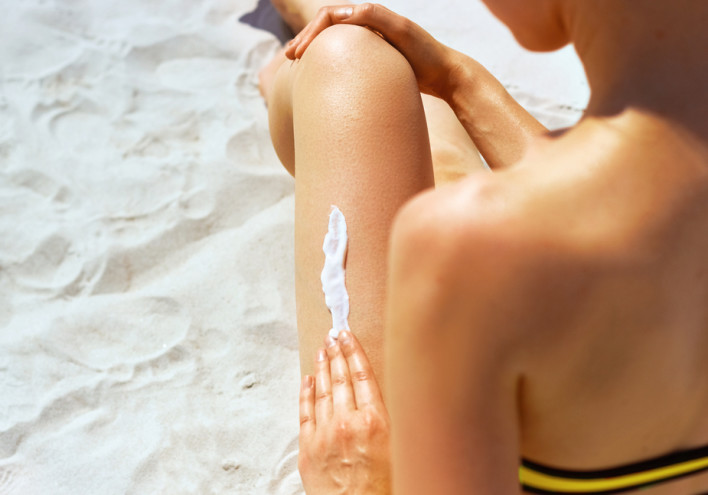 Mineral vs chemical sunscreen: How to tell which one is right for you - Image 1 - Aveeno - en-US