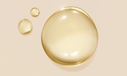 Aveeno® Image representing the Prebiotic Oat Oil Texture