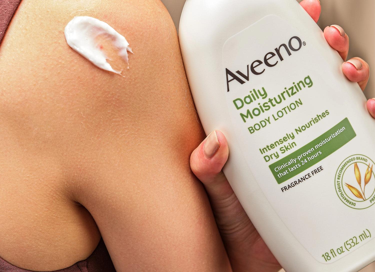 Aveeno Daily Moisturizing Lotino on Shoulder