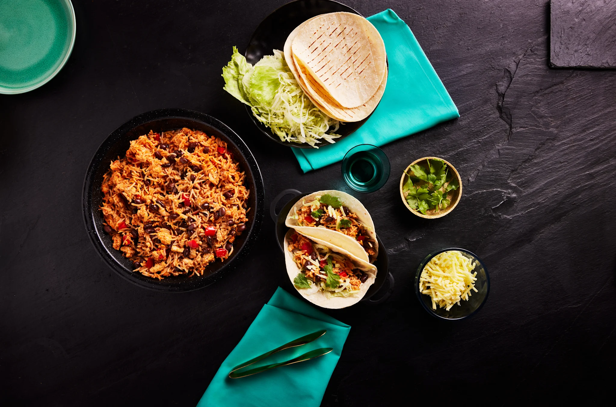 Hero Image Recipe Mexican Chicken & Black Bean Burritos