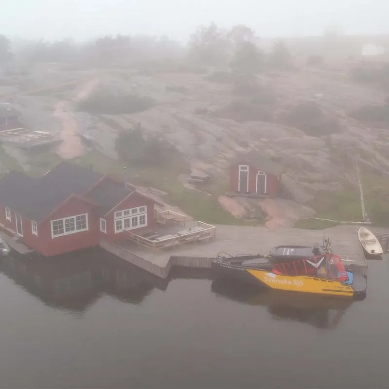 rodhamn-dimma-inledning-1024x1024.jpg